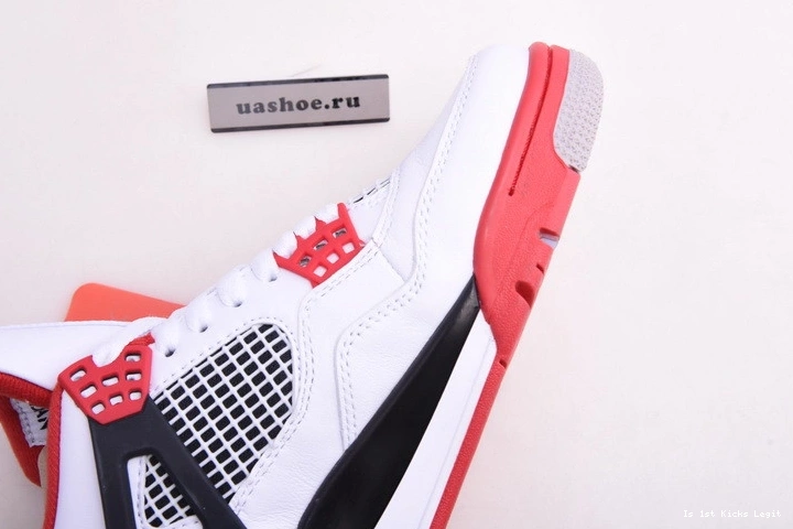 DC7770-160  Red” 4 Jordan “Fire Air 0403